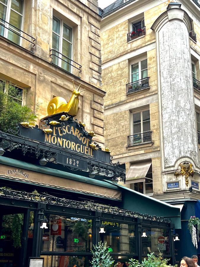 Quartier Montorgueil, Voie Pietonne, Dans Un Immeuble Du Xveme Leilighet Paris Eksteriør bilde