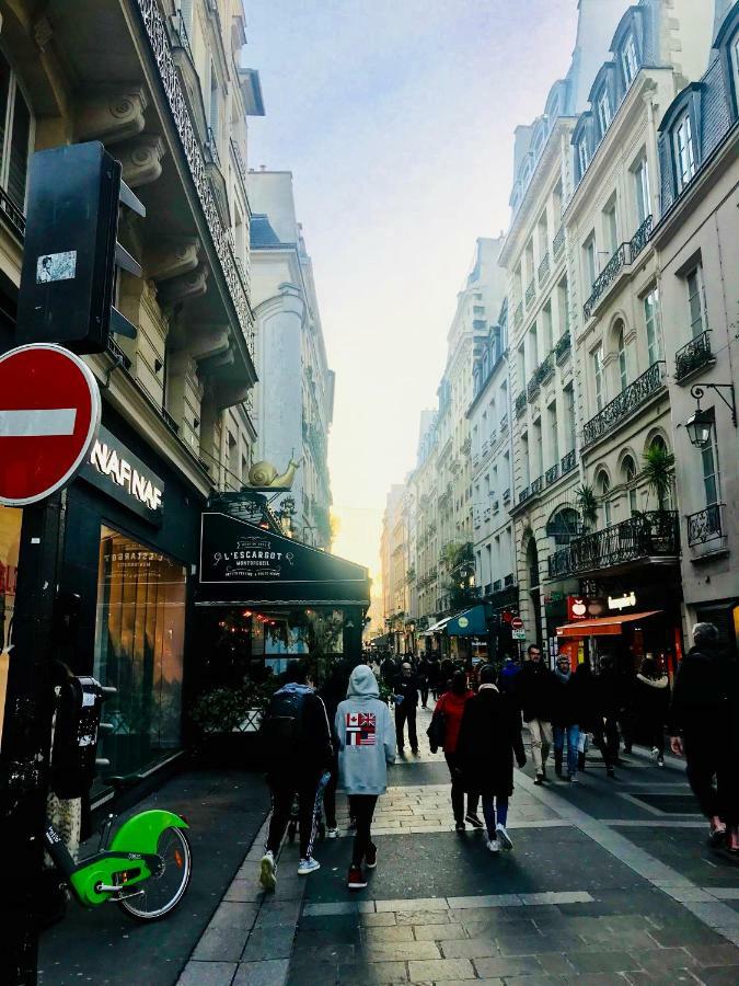 Quartier Montorgueil, Voie Pietonne, Dans Un Immeuble Du Xveme Leilighet Paris Eksteriør bilde